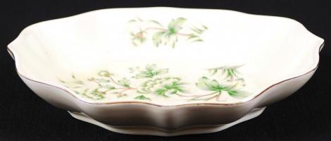 Virágokkal díszített, matricás, jelzett Hollóházi porcelán tálka / 
Porcelain bowl, 18x14cm