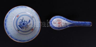 Aranyozott, részben kézzel festett, jelzett kínai porcelán tálka és kanál / 
Chinese porcelain bowl ...