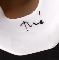 Kézzel festett porcelán pinty figura / 
Hand painted porcelain finch, 8cm