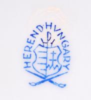 Virágokkal díszített, kézzel festett és aranyozott, jelzett Herendi tálka / 
Handpainted Herendi pla...