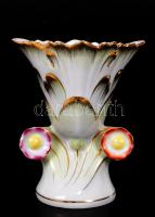 Viktória mintás, kézzel festett és aranyozott, plasztikus virágelemekkel díszített, jelzett Herendi vázácska (az egyik virágon lepattogzás!) /  Hand painted gold plated Herendi vase (with minor fault), 13x11x7,5cm