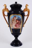 cca 1900 Nagyméretű porcelán urna figuratív, matricás díszítéssel, aranyozott, sasos fülekkel, restaurált (!) /  Large porcelain urn with gold plated, eagle shaped handles, decorated with an antique style scene, heavily restored (!), 40cm