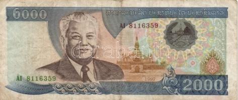 Guatemala/India/Thaiföld 4db klf bankjegy T:vegyes
Guatemala/India/Thailand 4 different banknotes C:...