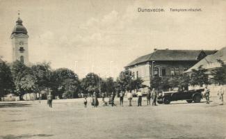 Dunavecse Templom tér