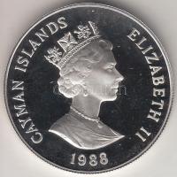 Kajmán-szigetek 1988. 5$ Ag "500 éve fedezte fel Kolumbusz Amerikát" T:PP Csak 10.000db!
C...