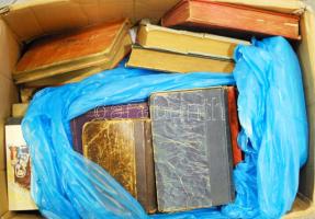 cca 1900-1945, 50db vegyes témájú és állapotú könyv