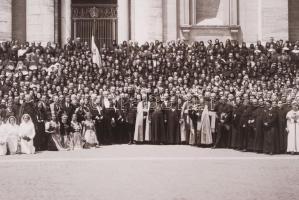 1920-1930 Római zarándoklaton részt vett magyarok csoportképe (kutatásra érdemes), 29x48,5cm