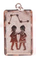Jelzett ezüst horoszkópos medál, ikrek. 2,5x1,5cm