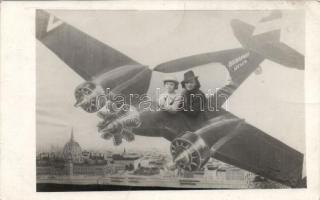 Plane, Budapest-Szeged, collage (fa)