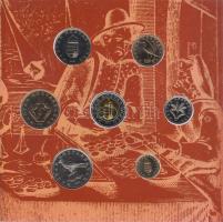 2001. 1Ft-100Ft 7klf névértékből álló forgalmi éremszett "Ezeréves a magyar pénzverés" T:B...