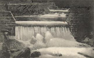 Cabar waterfall (fa)