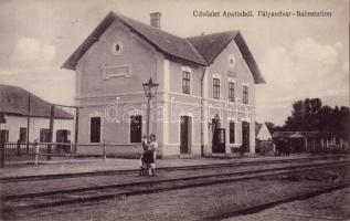 Apatin railway station