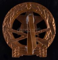 ~1965. "Munkásőr" zománcozott jelvény (50mm) felcsavarozható hátlappal + Munkásőr zománcoz...