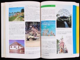 Látnivalók Magyarországon (VendégVáró útikönyvek)
Magyar nyelvű útikalauz, színes képekkel, papírköt...