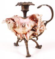 cca 1900 Szecessziós stílusú, hordozható, bronz gyertyatartó beépített tengeri kagylóval / 
Art nouv...