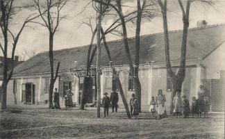 Oroszlámos, Weisz Adolf kereskedése / shop