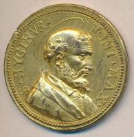 Olaszország / Pápai Állam 1712. "Hüginosz pápa" aranyozott Br emlékérem (38mm) T:2 k.,ph. Italy / Papal States 1712. "Pope Hyginus" gold plated Br commemorative coin (38mm) C:XF scratched, edge error