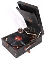 1931-1934 His Masters Voice 101 típusú hordozható gramofon 1db ép és több sérült lemezzel, külsején kisebb kopásokkal, működik / His Masters Voice model 101 portable gramophone with one record, used, works well, 41x29x15cm