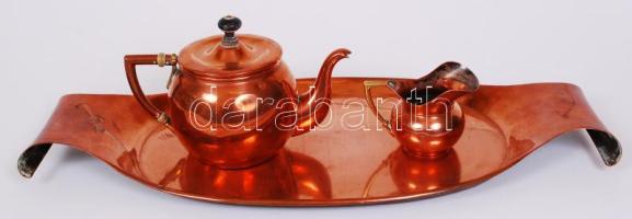 Vörösréz jugendstil teáskanna, tejkiöntő és tálca  /  Copper set: teakettle, milk jug, tray, 49cm, 16cm, 8cm