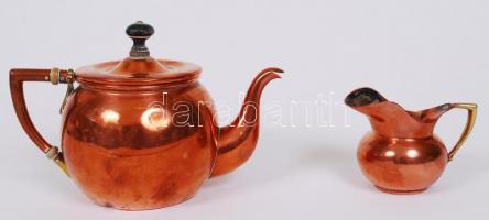 Vörösréz jugendstil teáskanna, tejkiöntő és tálca  / 
Copper set: teakettle, milk jug, tray, 49cm, 1...