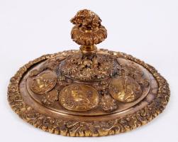 Aranyozott ezüst (Ag.) gyümölcstál fedő, antik osztrák jelzéssel (1836), mesterjellel (STM, Stephan Majerhof)), trébelt, gazdagon díszített, nettó: 600 gr., d:21 cm