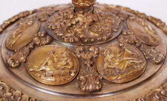 Aranyozott ezüst (Ag.) gyümölcstál fedő, antik osztrák jelzéssel (1836), mesterjellel (STM, Stephan ...