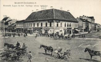 Marosvásárhely Kossuth Lajos és Szent György utcasarok, Henning Károly és Bartscht Károly kereskedései / corner, shops