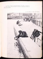 Paris vu par André Kertész. Texte de Pierre Mac-Orlan. Paris, 1934, Éditions d'Histoire et d ...