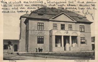 Villány Főszolgabírói lak (small tear)