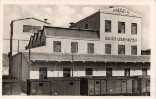 Tatabánya, bauxit cementgyár