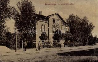 Dévaványa Vasútállomás (fa)