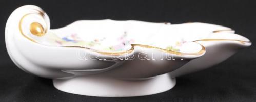 Kínai figurális jelenetekkel díszített, kagyló formájú, kézzel festett, aranyozott, jelzett Herendi ...