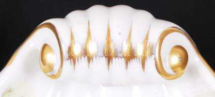 Kínai figurális jelenetekkel díszített, kagyló formájú, kézzel festett, aranyozott, jelzett Herendi ...