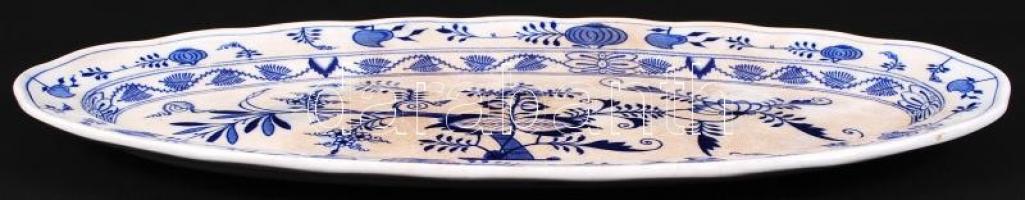 cca 1880 Máz alatt festett, kobaltkék "hagymamintás", jelzett Meissen DWMSC porcelán halas...