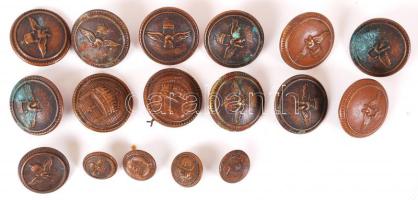Régi réz koronás gombok több méretben, összesen:16 db