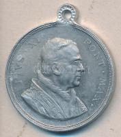 Olaszország / Pápai Állam 1925. "XI. Pius pápa / Róma 1925 - Szentév" Al emlékérem (33mm)T:2 Italy / Papal States 1925. "Pope Pius XI / Róma 1925 - Holy Year" Al commemorative medallion (33mm) C:XF
