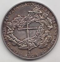 Kiss György (1943-) 1991. "II.János Pál pápa látogatása hazánkban" ezüstözött fém emlékére...