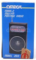 Omega márkájú mars-2 hordozható kis kézi rádió eredeti dobozában. 14x8cm