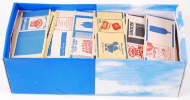 Magyar félkész gyufás dobozok, karton, kb 700 db, cipős dobozban