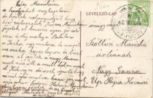 Balatonkenese fürdőzők