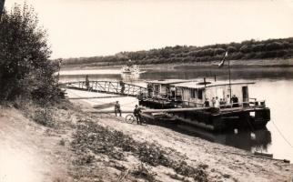 Mindszent hajóállomás, photo