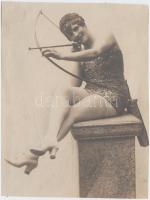 cca 1930 Angelo (1894-1974) 3db vintage színházi fotója (kettő feliratozva, az egyiken aláírás), klf...