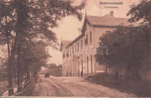 Balatonalmádi, Községháza (wet damage)