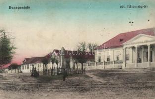 Dunaújváros / Dunapentele Szt. Háromság tér