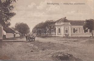 Bakonyszeg községháza (b)