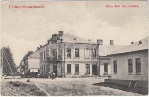 Felsővízköz Riff hotel (small tear)