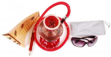 Vegyes bolha tétetel: Vízipipa, pánsíp, napszemüveg, jó állapotban