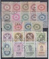 22db különféle illetékbélyeg.