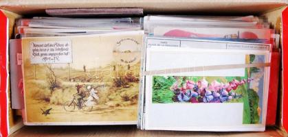 Több mint 400 háború előtti vegyes motívum képeslap sok jobbal / More than 400 pre-war thematic post...