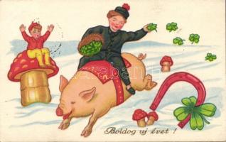 New Year, pig, mushroom, children (EB)